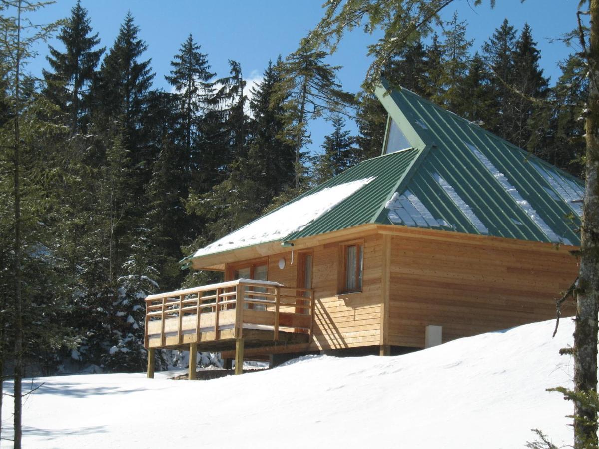 Les Loges Du Jura 4 Etoiles Nanchez Exterior foto